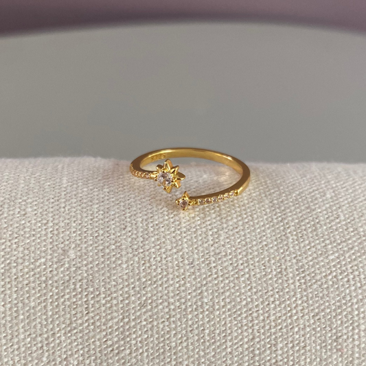 Minimalistische buigzame ring van 14k verguld titanium met ster, verstelbaar naar maat