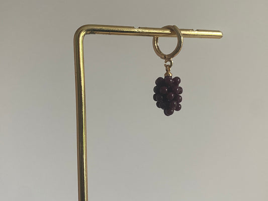 Handgemaakte earparty oorbellen met 14K oorringetje en druifbedel
