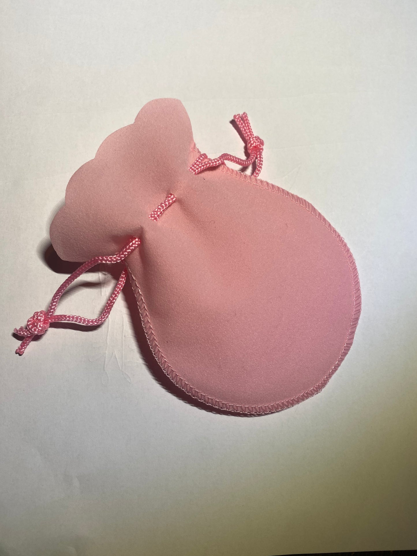 Velours bewaarzakje voor sieraden, beschermt tegen krassen en behoudt glan