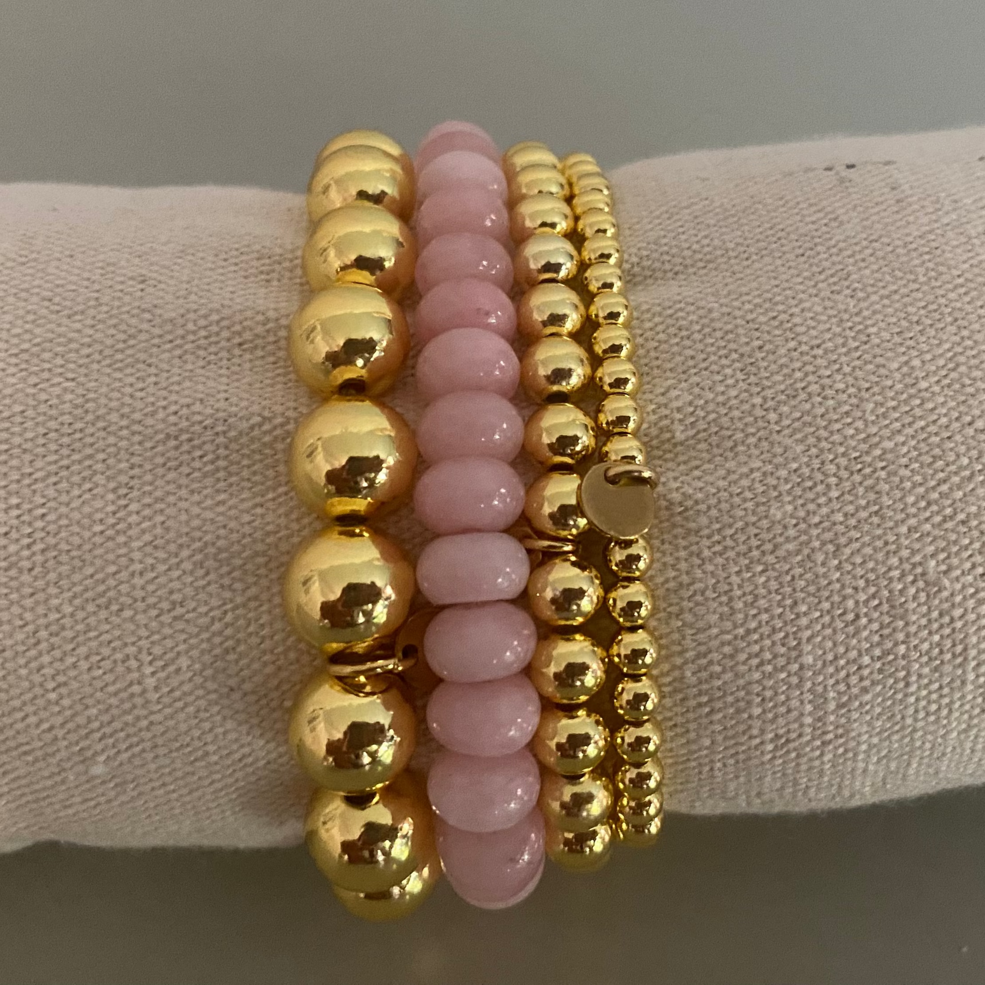 Goldfilled bolletjes armband dames in 14K goud, verkrijgbaar in 4mm 6mm en 10mm