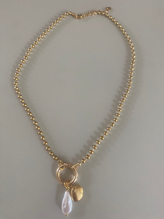 Hoogwaardige Stainless steel gouden bolletjesketting met bedel mogelijkheid  parel en schelpbedel